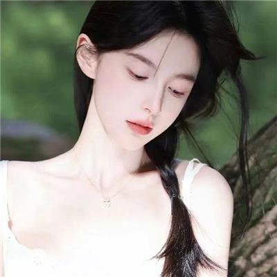 一个新足球